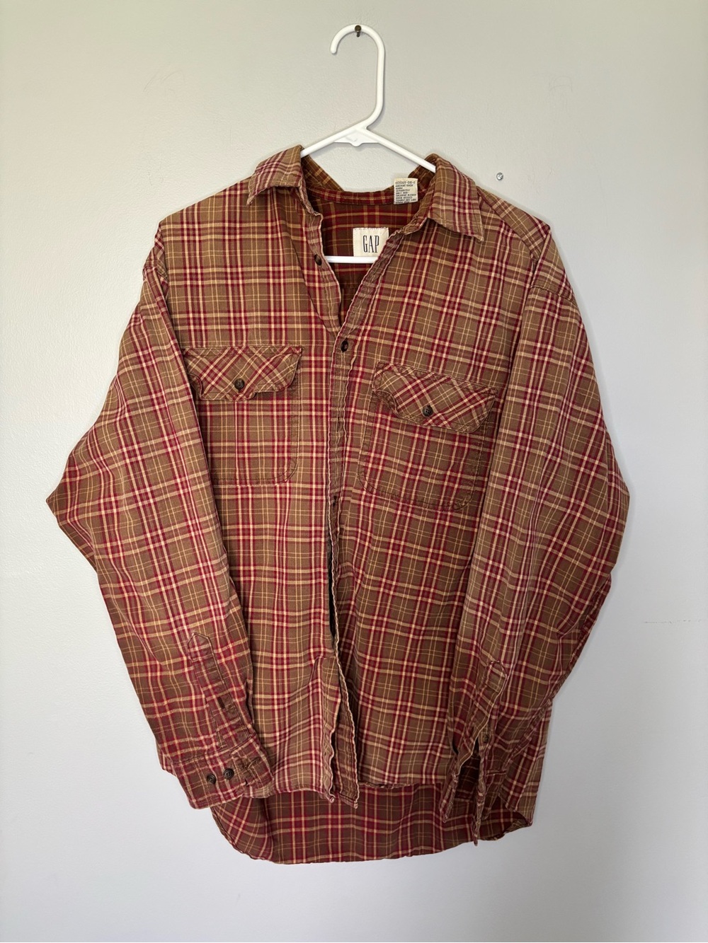 GAP Men's Brown & Red Plaid Shirt Vintage button up Medium Mens